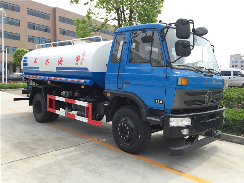 12方東風(fēng)145灑水車（玉柴160馬力））